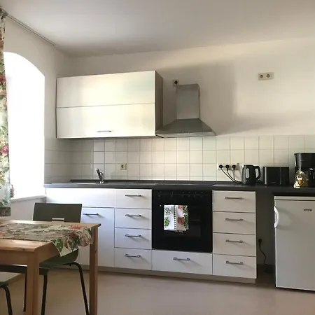 Energietanken Vor Den Toren Dresdens -barrierefrei- *